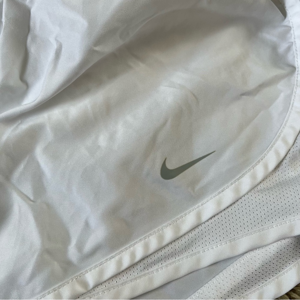 NIKE White Athletic Shorts - Picture 3 of 4